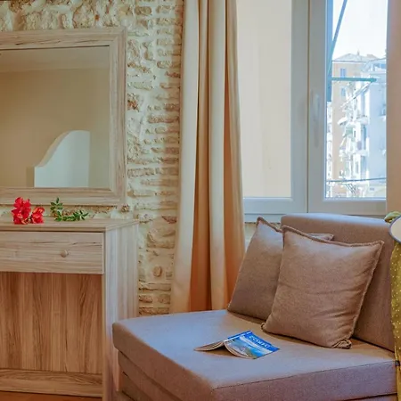 Apartment Effie's Old Town By Estia *