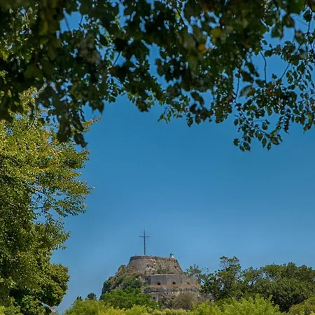 Effie's Old Town Daire Korfu